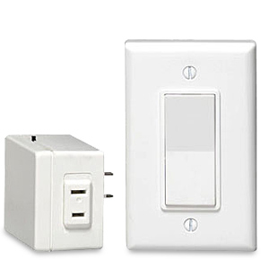 Leviton Decora Anywhere (RF) Lighting Control - Switch/Plug-in, Clamshell